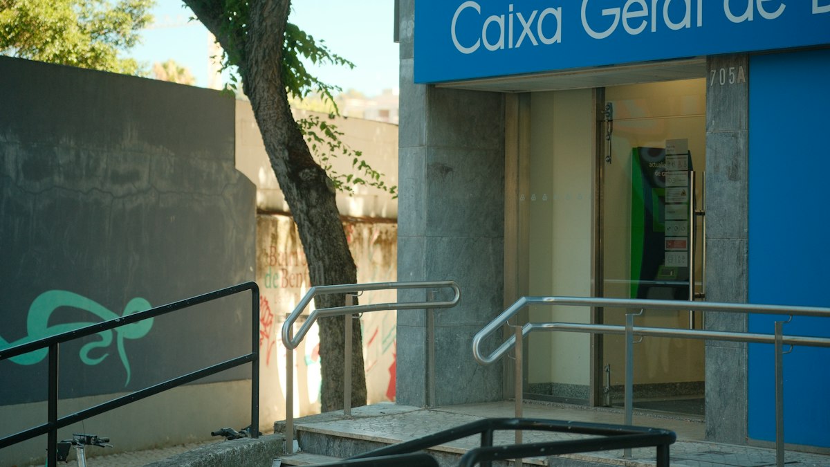 TST encerra greve caixa: reajuste e compensação dos dias parados explicados