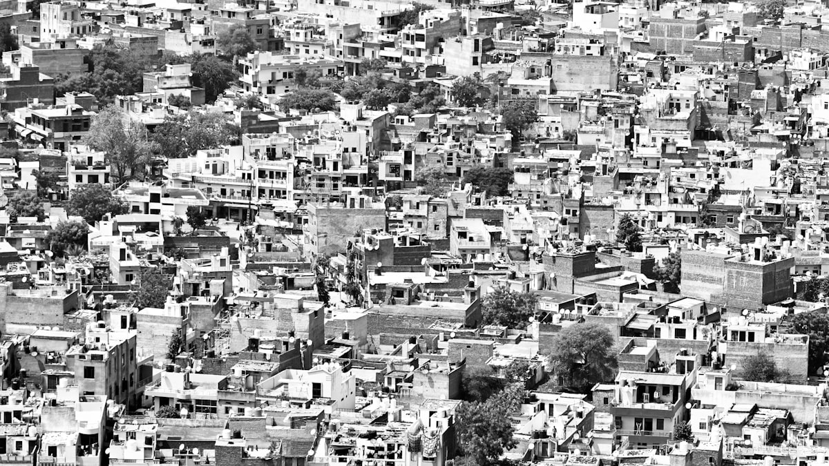 Mapa urbano indicando como estudo mostra serviços piores nas regiões segregadas